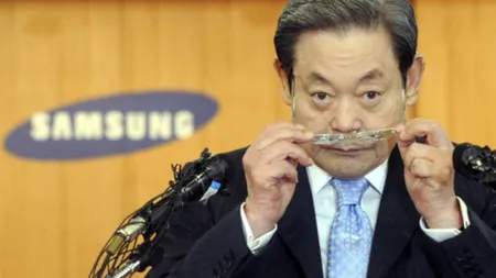 Preşedintele Samsung, internat în stare gravă, a fost operat de urgenţă