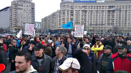 Sute de sindicalişti de la Metrou PROTESTEAZĂ joi în faţa Ministerului Transporturilor