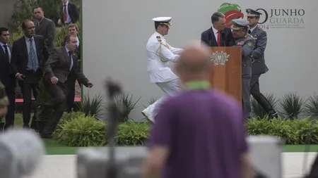 IMAGINI ŞOCANTE. Preşedintele Portugaliei A LEŞINAT la discursul de ZIUA NAŢIONALĂ VIDEO