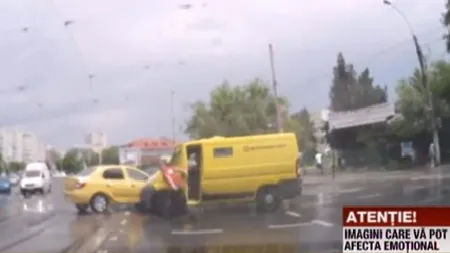 Copil de 9 ani LOVIT în plin pe trecerea de pietoni. Accidentul a fost surprins de o cameră VIDEO