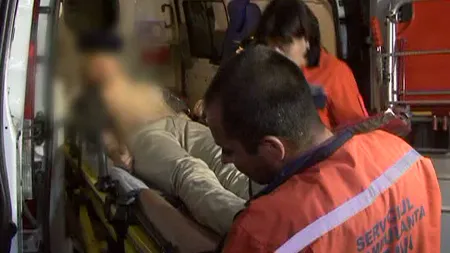 Doi elevi de clasa a VIII-a, aproape în comă alcoolică, la spital, după banchet