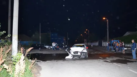 Două persoane reţinute, după cursa ilegală de maşini din Constanţa soldată cu un grav accident