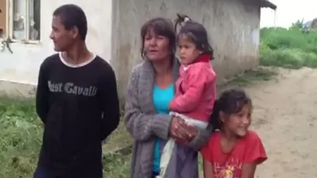 Femeia GRAŢIATĂ de Traian Băsescu a ajuns acasă. Vezi primele sale declaraţii VIDEO