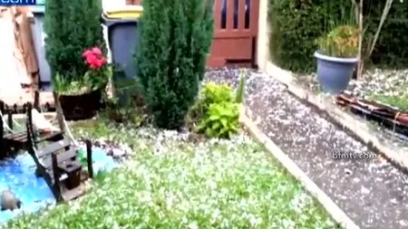 Mai multe regiuni din Franţa, lovite de grindină uriaşă VIDEO
