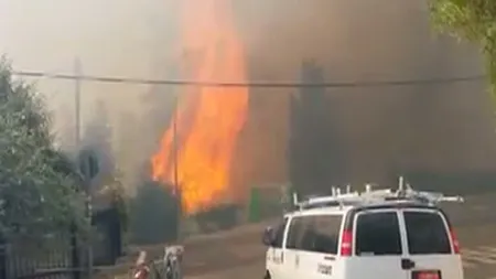 Oraşul sfânt, ameninţat de un INCENDIU PUTERNIC. Sute de persoane, evacuate VIDEO