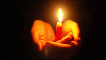 Un adolescent de 15 ani din Iaşi s-a sinucis