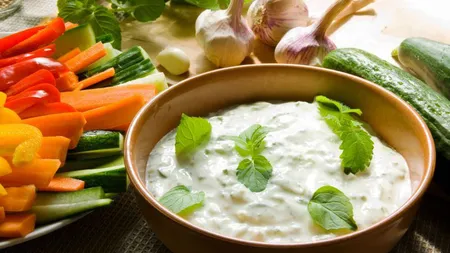 REŢETA ZILEI: Salată tzatziki