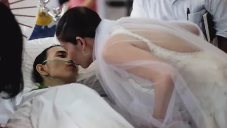 Imaginile care au emoţionat o lume întreagă! S-au căsătorit cu 10 ore înainte ca mirele să moară - VIDEO