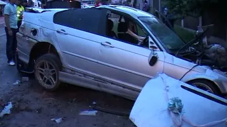 TRAGEDIE PE ŞOSEA. O fată de 14 ANI a murit în drum spre NUNTA MAMEI - VIDEO