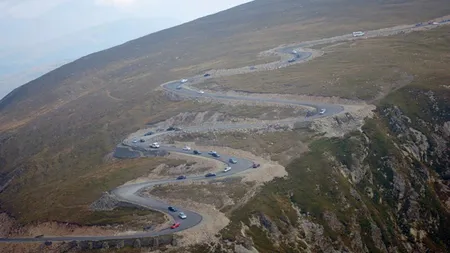 Transalpina rămâne închisă din cauza vremii nefavorabile. Când se deschide traficului