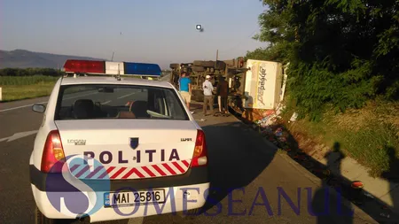 Accident MORTAL în Cluj. Un autoturism s-a ciocnit frontal cu un TIR