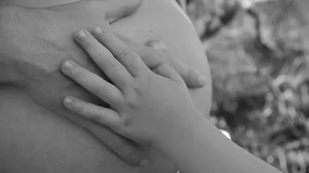 Amniocenteza: Ce este şi când este nevoie de această procedură