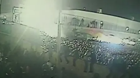 HAOS la CONCERT, TREI OAMENI MORŢI VIDEO