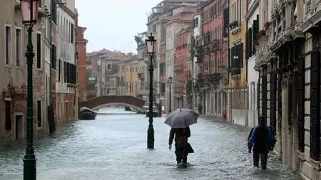 Ravagiile inundaţiilor: Mai multe oraşe europene au fost transformate în râuri, peste noapte VIDEO