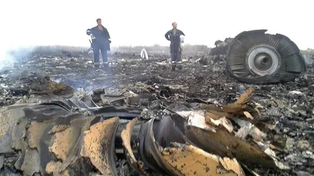 AVION PRĂBUŞIT UCRAINA. Ultima poză înainte de moarte. Fotografia făcută de un pasager al zborului MH17