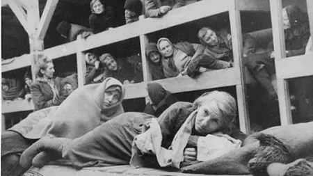 O româncă a supravieţuit la Auschwitz experimentelor pe gemeni ale doctorului Mengele
