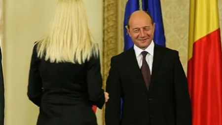 Traian Băsescu, aşteptat în PMP. Elena Udrea: Sperăm să vină măcar ca MENTOR