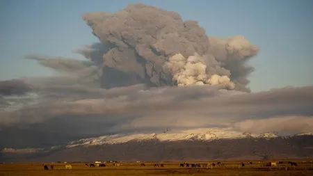 ALERTĂ COD ROŞU. Vulcanul Bardarbunga a erupt din nou