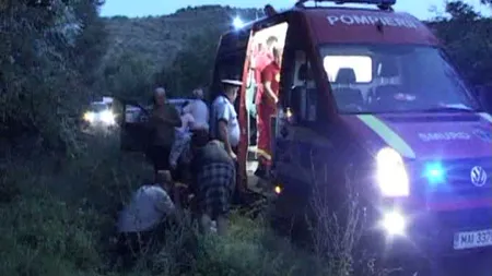 TRAGEDIE în Bistriţa-Năsăud. Un copil de un an, CALCAT cu tractorul de un vecin VIDEO