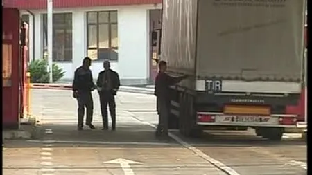 Scandal în Vama Sculeni. Zeci de şoferi moldoveni protestează supăraţi pe autorităţile române