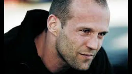 Şoc la Hollywood. Durul Jason Statham era să moară înecat în Marea Neagră