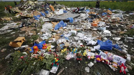 Rămăşiţele pământeşti ale vitimelor zborului MH17 al Malaysia Airlines nu mai pot fi recuperate. Află de ce