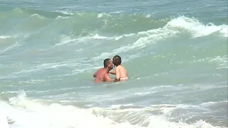 CURENŢI PUTERNICI în Marea Neagră. Şase turişti, la un pas de a se îneca