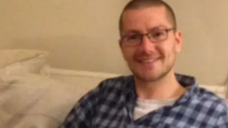 Un infirmier britanic contaminat cu EBOLA este tratat cu SERUL EXPERIMENTAL ZMapp