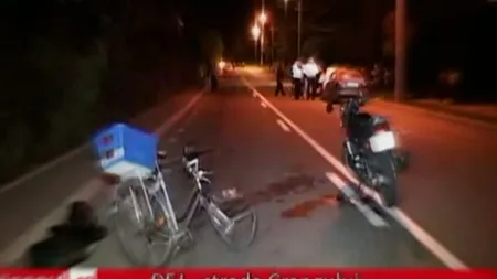 Dublu accident, în Dej: Un şofer neatent a intrat în plin în maşina poliţiştilor veniţi la un accident