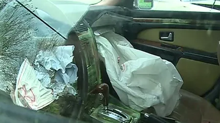 Şoferul care a lovit o autospecială SMURD şi a fugit de la locul accidentului, arestat preventiv