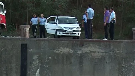 Descoperire incredibilă făcută de poliţiştii brăileni în stuful unui canal de desecare