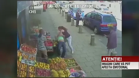 Două femei s-au bătut crunt pentru un loc de parcare - IMAGINI ŞOCANTE
