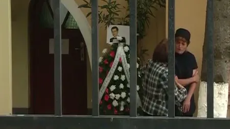 Claudiu Roman, condus pe ultimul drum. Gestul sfâşietor făcut de părinţii săi. Ce i-au pus în sicriu