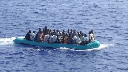 Grecia: Cel puţin doi morţi în naufragiul unei ambarcaţiuni cu migranţi în Marea Mediterană