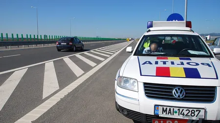 INCONŞTIENŢĂ maximă. Şofer depistat cu 227 km/h pe autostradă