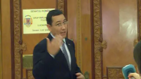 Victor Ponta, GEST ieşit din comun cu trimitere la Traian Băsescu VIDEO