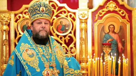 Mitropolitul Moldovei, VACANŢĂ în Turcia cu o blondă FOTO