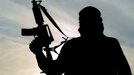 Bărbat executat şi crucificat de jihadişti în Siria după ce a fost acuzat că a filmat poziţiile lor militare