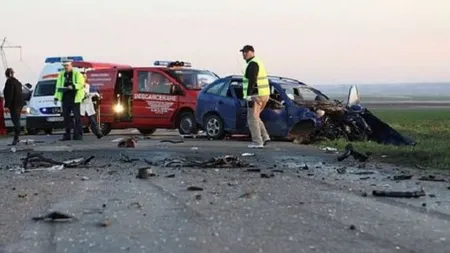 Accident grav pe DN1: Un tânăr a fost spulberat de două maşini