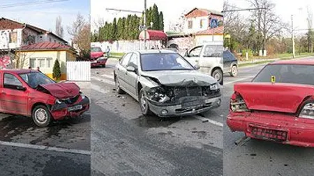 A tamponat trei autovehicule în centrul Sucevei şi a fugit, abandonându-şi maşina