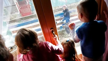 Copii bătuţi la un centru de plasament din Constanţa. Educatoare: 