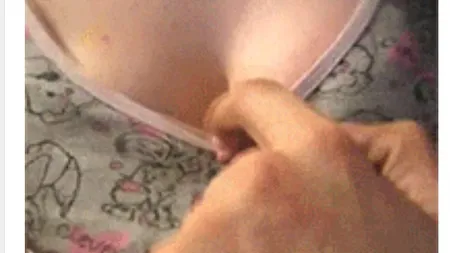 A vrut să SIMTĂ SÂNII, dar s-a zgâriat. Ce s-a întâmplat puţini pot să ghicească VIDEO