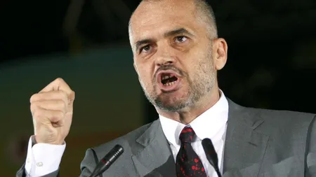 Vizita premierului albanez la Belgrad, amânată din cauza incidentelor de la meciul de fotbal Serbia-Albania
