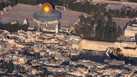 Decizie rarisimă: Israelul redeschide, selectiv, Esplanada Moscheilor