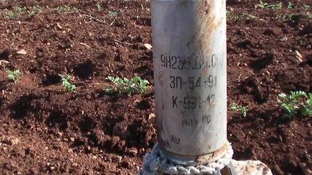 Ucraina a folosit BOMBE cu FRAGMENTAŢIE în zonele populate din Doneţk