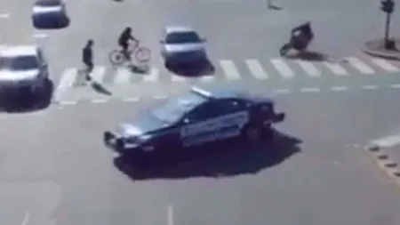 Viralul săptămânii. Cea mai TARE intersecţie VIDEO
