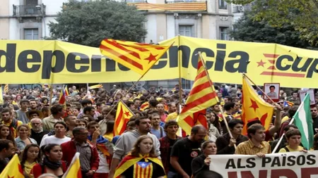 Separatiştii catalani cer organizarea de alegeri regionale în termen de trei luni