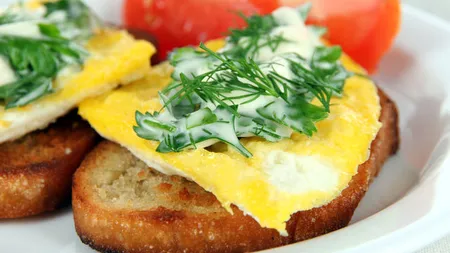 5 trucuri ca să-ţi prepari un mic dejun sănătos şi hrănitor