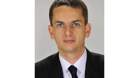 ANI ameninţă cu amenzi conducerea Parlamentului dacă nu revocă doi parlamentari incompatibili