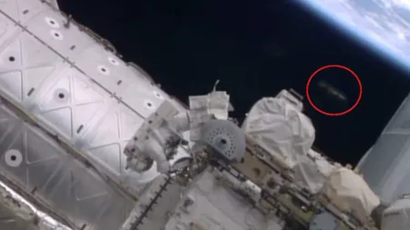 INCREDIBIL: UN OZN a apărut lângă DOI ASTRONAUŢI pe Staţia Spaţială Internaţională VIDEO